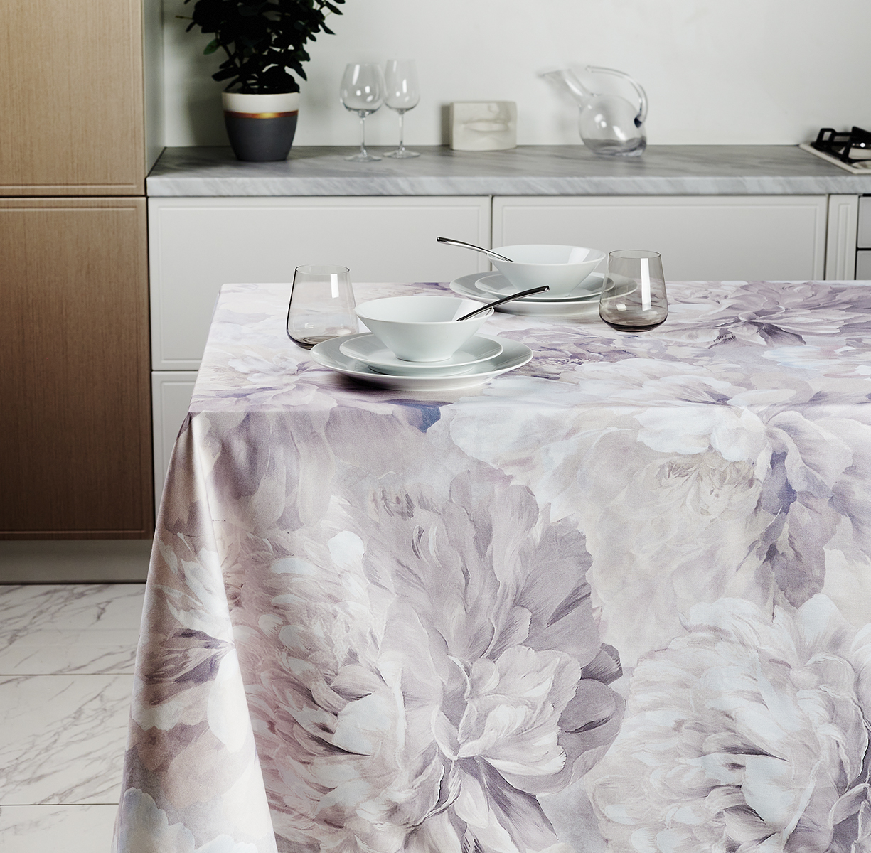 Скатерть KAMILLA (серый цвет) - фото 1