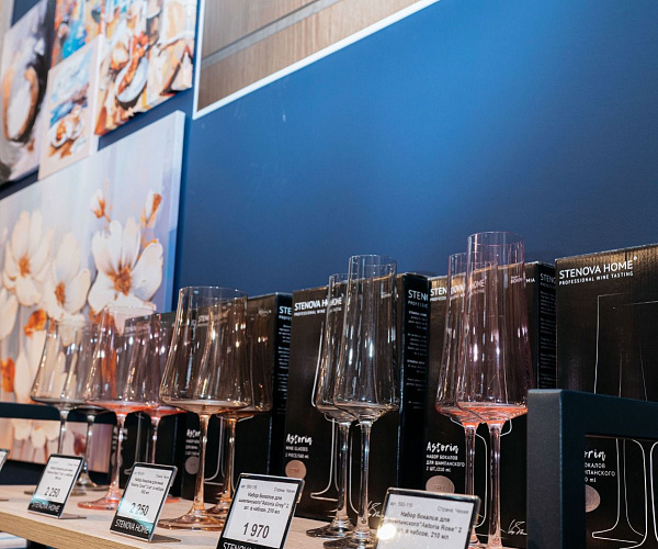 Фирменный магазин Victoria Stenova г. Усть-Лабинск