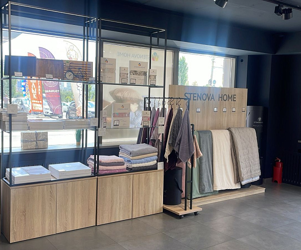 Фирменный магазин Victoria Stenova г. Ростов-на-Дону