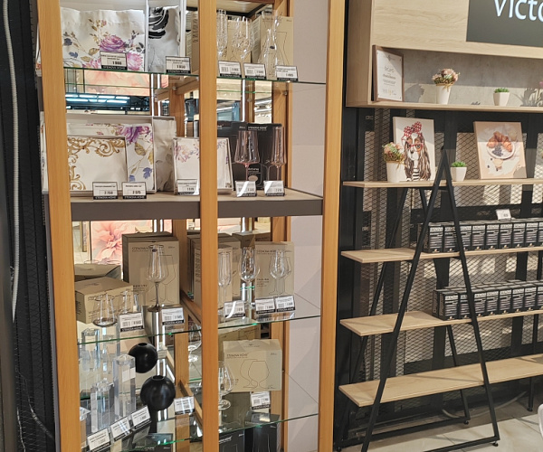 Фирменный магазин Victoria Stenova  г.Иркутск