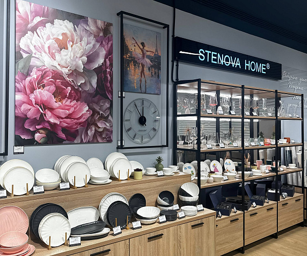 Фирменный магазин Victoria Stenova  г. Оренбург