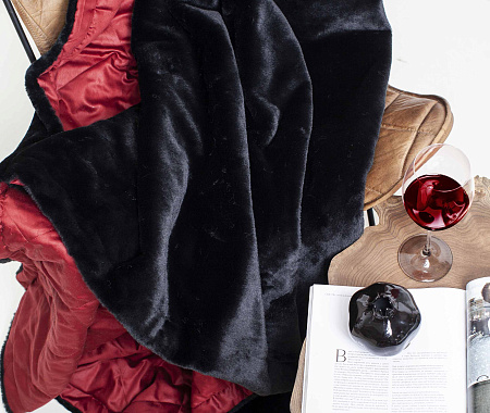 BLACK RUBY fur plaid